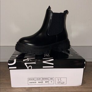 Fashion Nova Black Ankle Boots